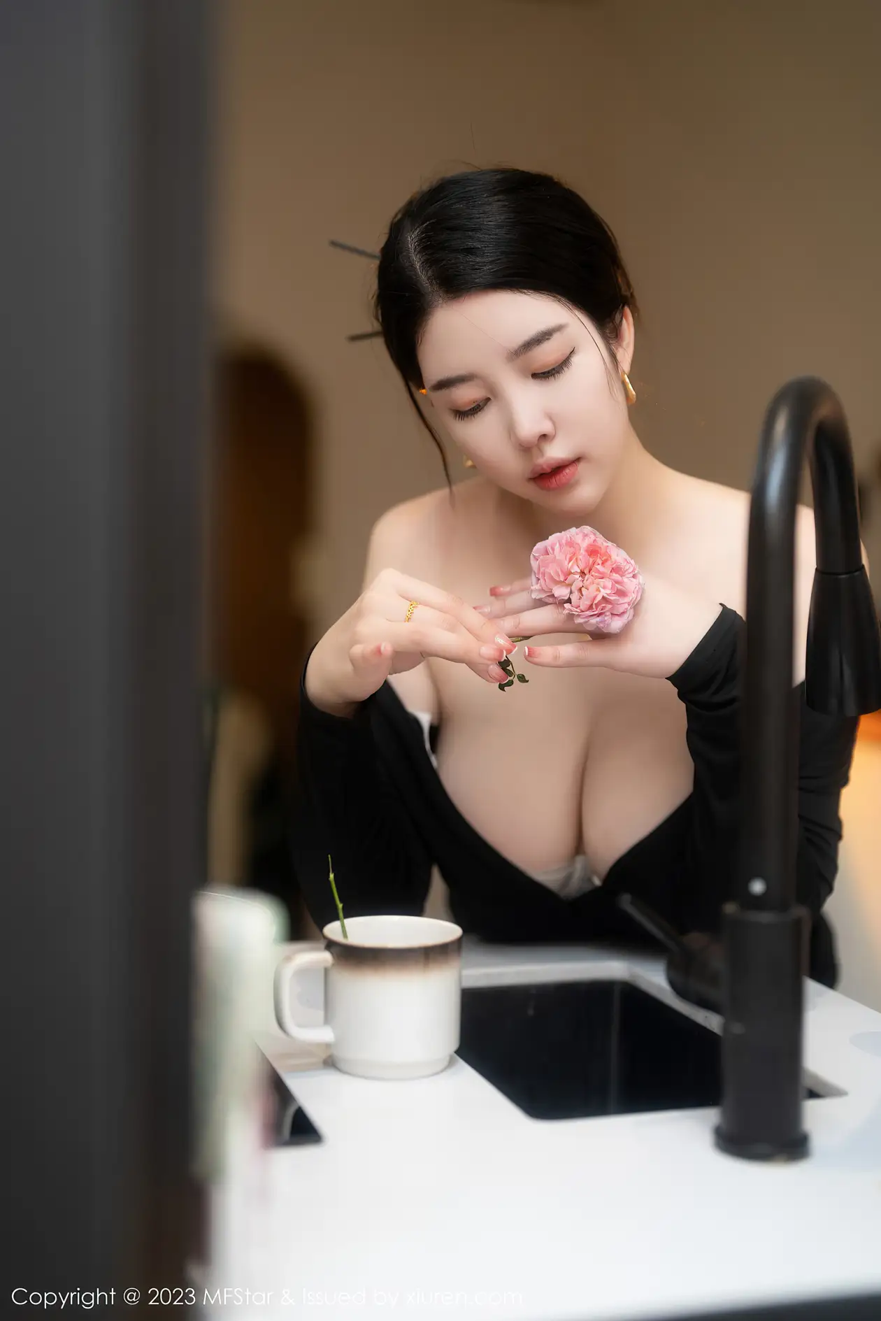 [MFStar] 2023.03.21 VOL.0596 Cherry calf#[59P]-1