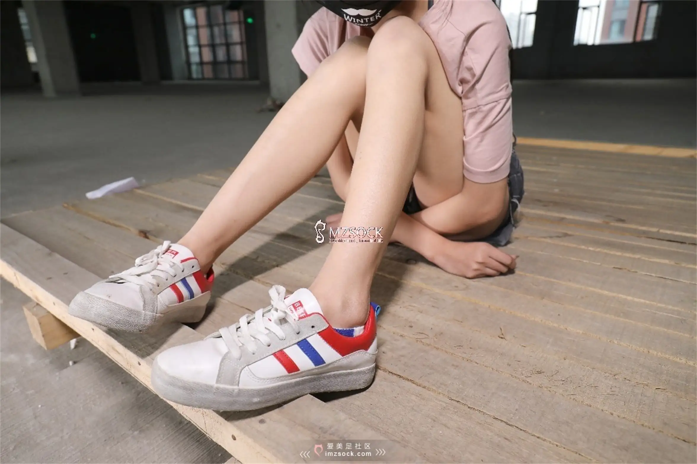 [Mzsock] Love beautiful feet NO.066 Ding ding#[74P]-1