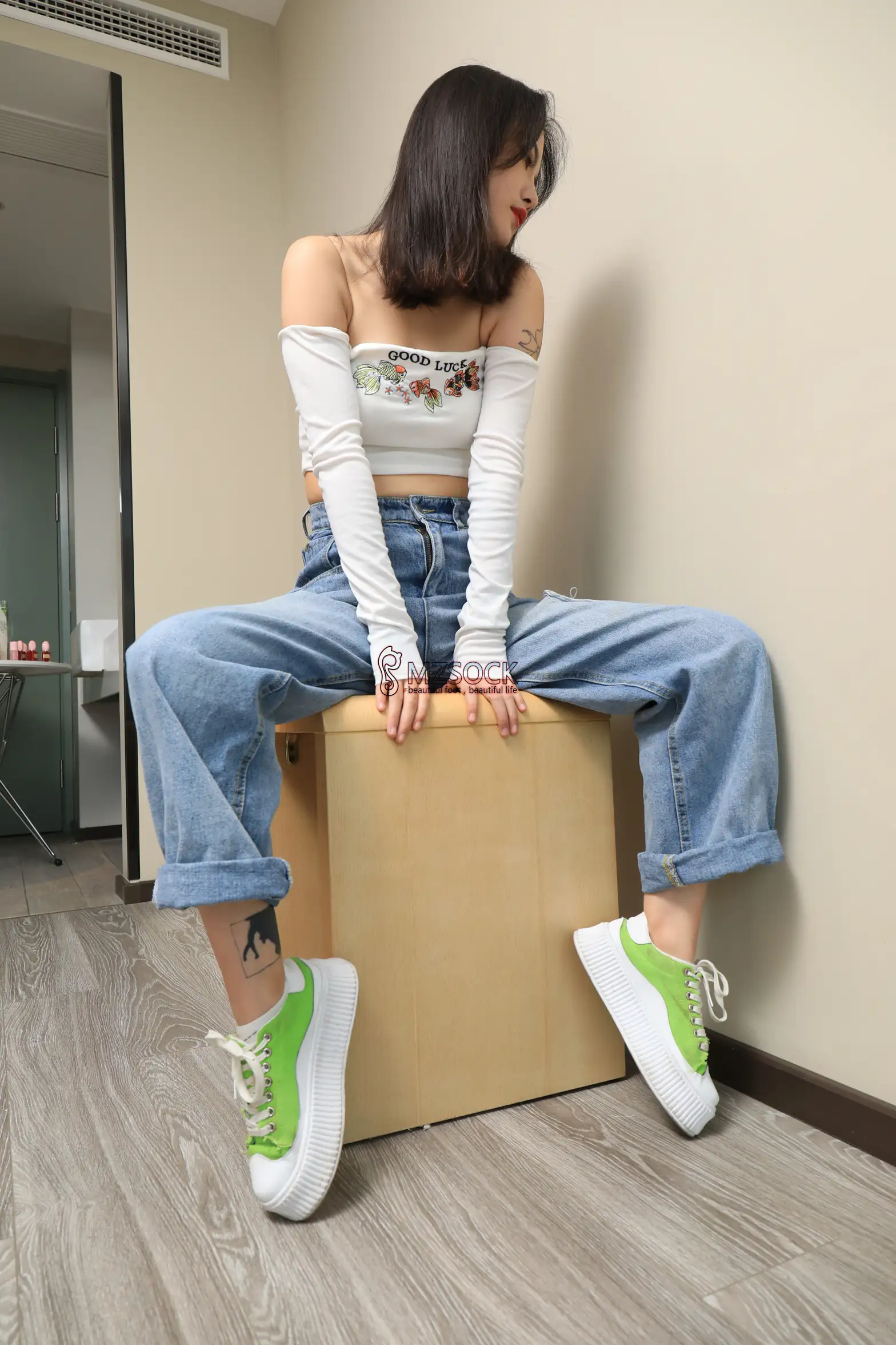 [Mzsock] Love beautiful feet NO.059 Fangfang#[74P]-1
