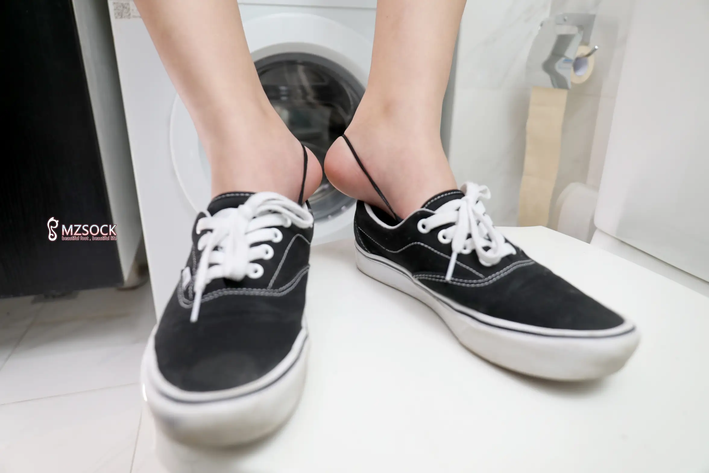 [Mzsock] Love beautiful feet NO.075 Mariko#[50P]-8