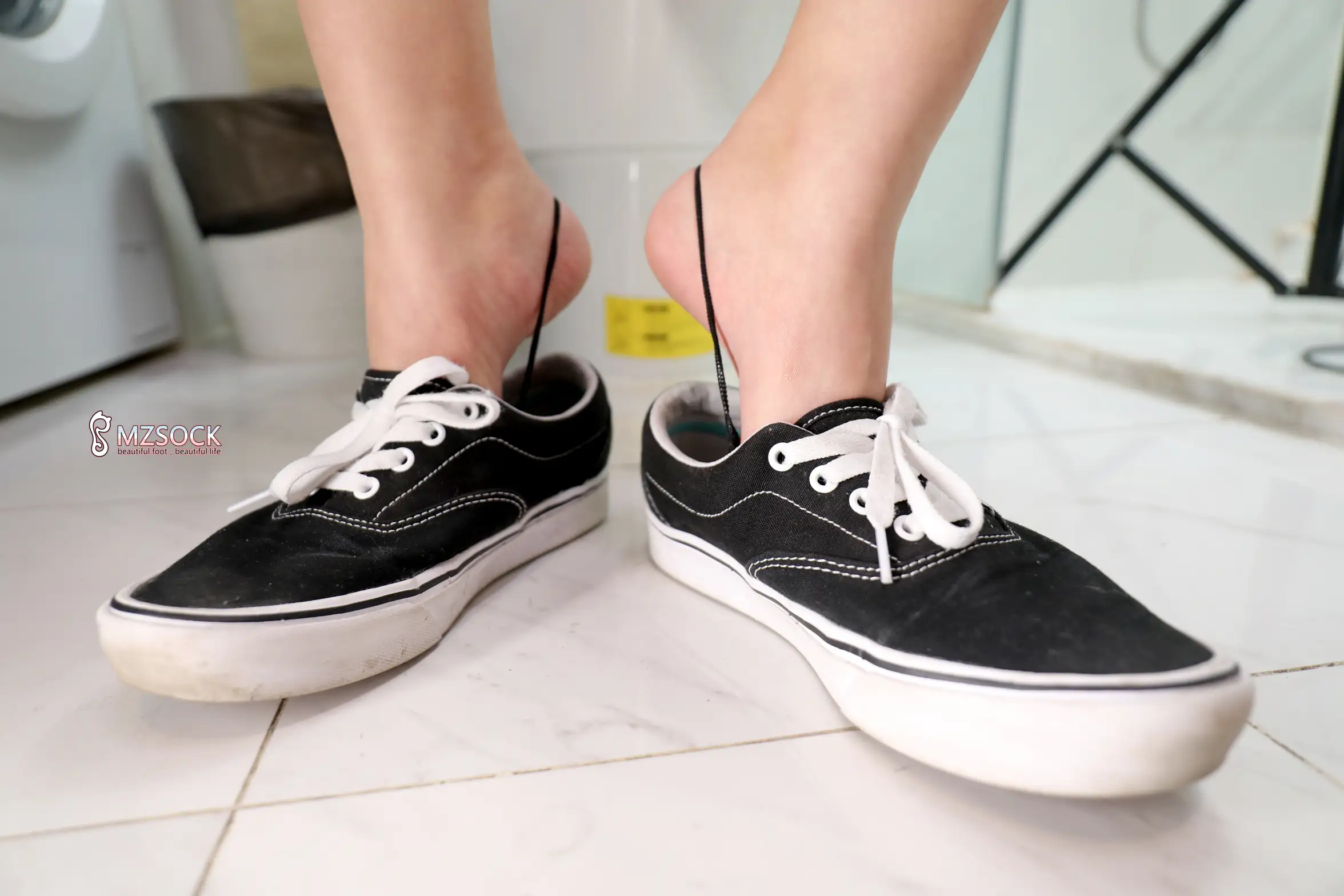 [Mzsock] Love beautiful feet NO.075 Mariko#[50P]-3