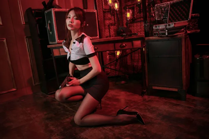 [Mzsock] NO.110 Casey policewoman in black stockings cos high heels beautiful legs outdoor shot street photography#[77P]-8