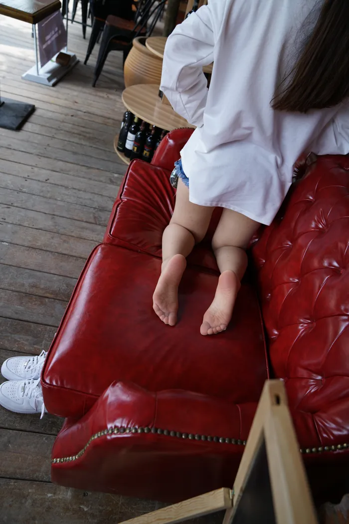 [Mzsock] NO.004 The carefree Northeastern girl Haonan has super tender soles street photography#[61P]-8