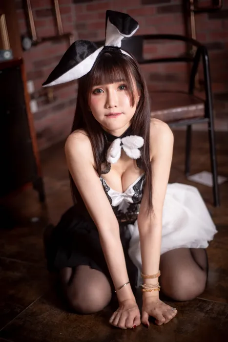 [Mzsock] NO.079 Qiao Qiaoer bunny girl high heels beautiful legs outdoor shot street photography#[48P]-5