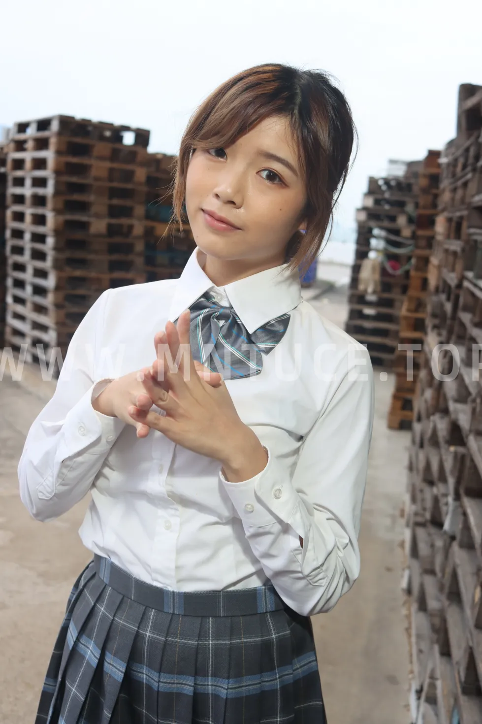 [Mzsock] NO.144 Kandi student uniform beautiful legs street photography#[105P]-10