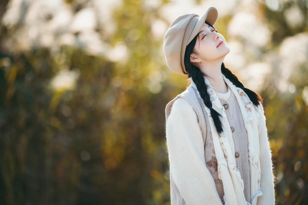 [YITUYU] 2022.12.21 Vol.2725 – Autumn is on the road zero zero#[34P]-6