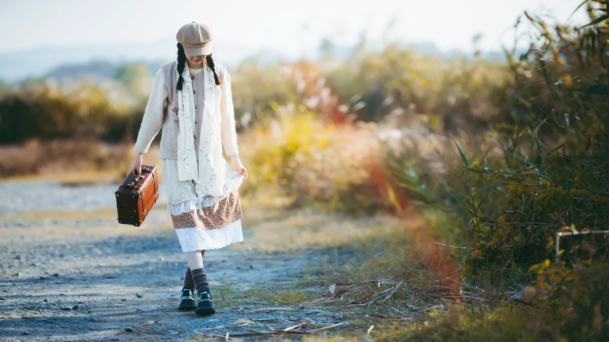 [YITUYU] 2022.12.21 Vol.2725 – Autumn is on the road zero zero#[34P]-9