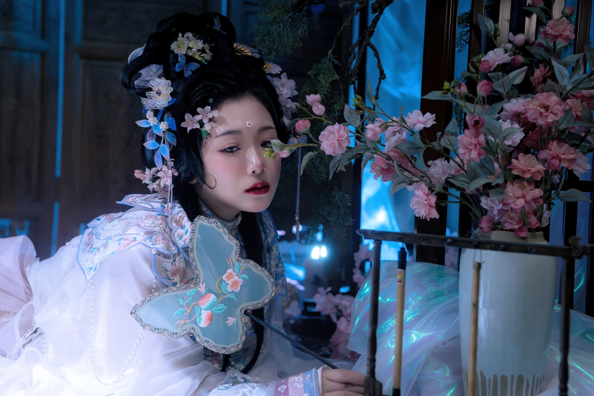 [YITUYU] 2023.02.10 Vol.3015 Acacia Red Mulberry_Dream#[22P]-8