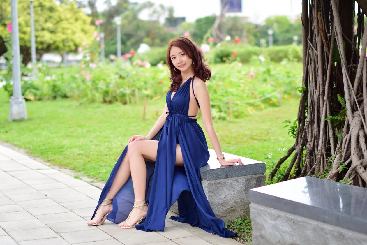 [Mzsock] NO.178 Youbao long skirt with high slits and beautiful legs street photography#[105P]-1