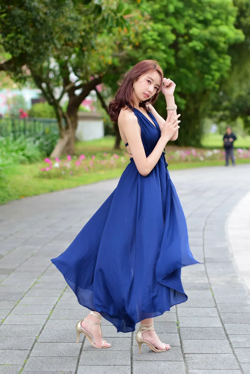 [Mzsock] NO.178 Youbao long skirt with high slits and beautiful legs street photography#[105P]-1
