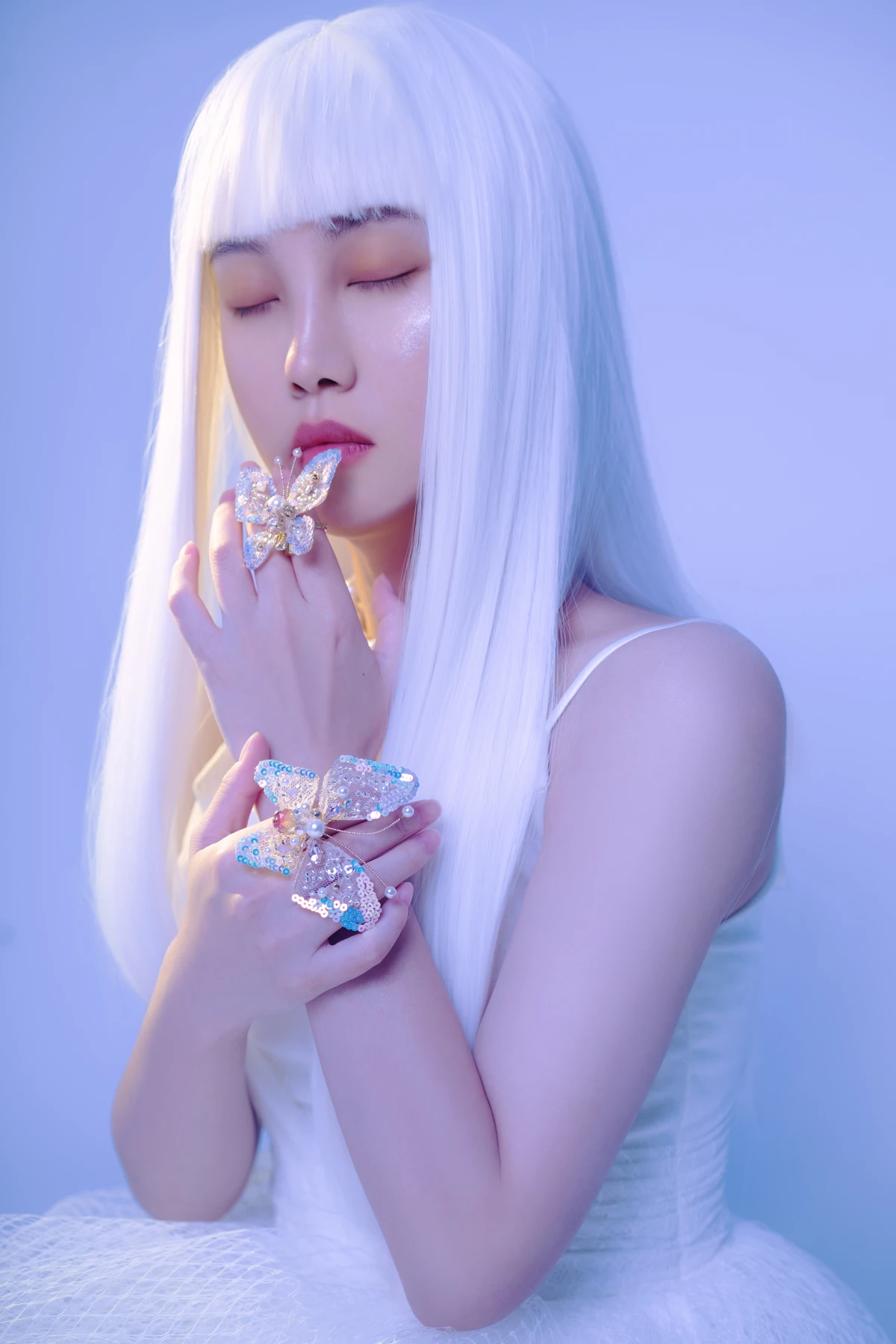 [YITUYU] 2022.12.26 Vol.2759 – Cocoon of White Dreams RinaRiina#[22P]-7
