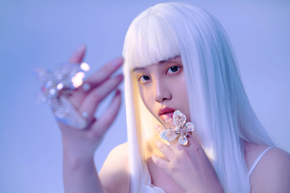 [YITUYU] 2022.12.26 Vol.2759 – Cocoon of White Dreams RinaRiina#[22P]-9