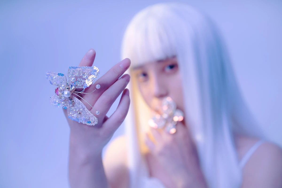 [YITUYU] 2022.12.26 Vol.2759 – Cocoon of White Dreams RinaRiina#[22P]-10