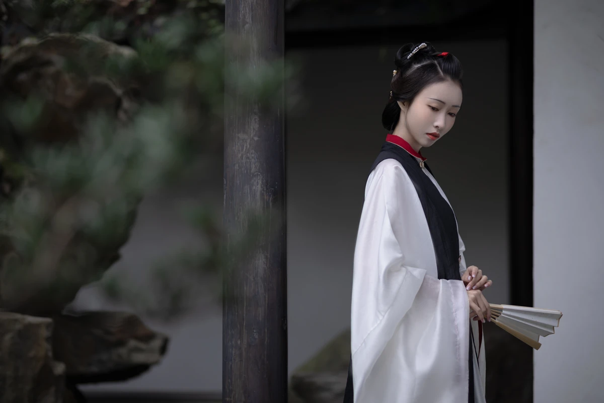 [YITUYU] 2023.05.20 Vol.3050 – Late Ming Dynasty 匌Rr#[34P]-6