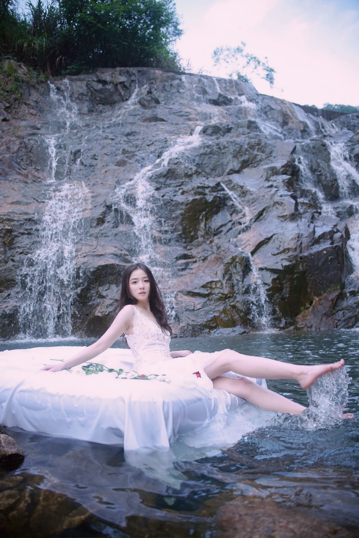 [YITUYU] 2022.12.22 Vol.2729 – Angel who fell into the mortal world Taotao#[34P]-1