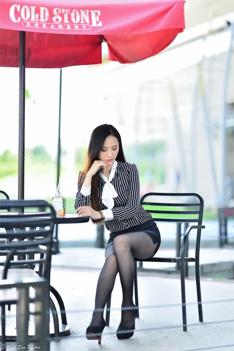 [Mzsock] NO.026 Beautiful model Xiaomi’s new secretary black silk professional attire street photography#[50P]-5