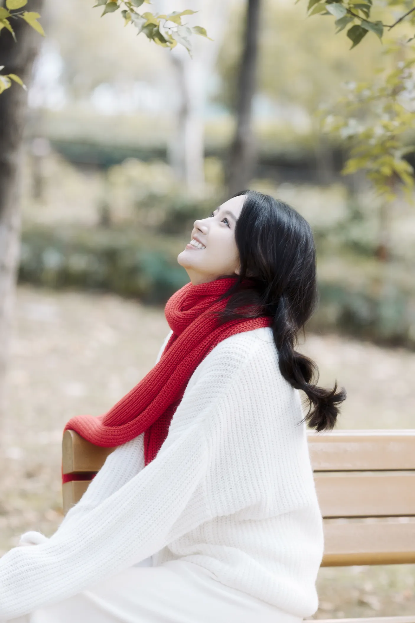 [YITUYU] 2022.12.05 Vol.2604 – Red Warm Winter ghost beard#[46P]-3