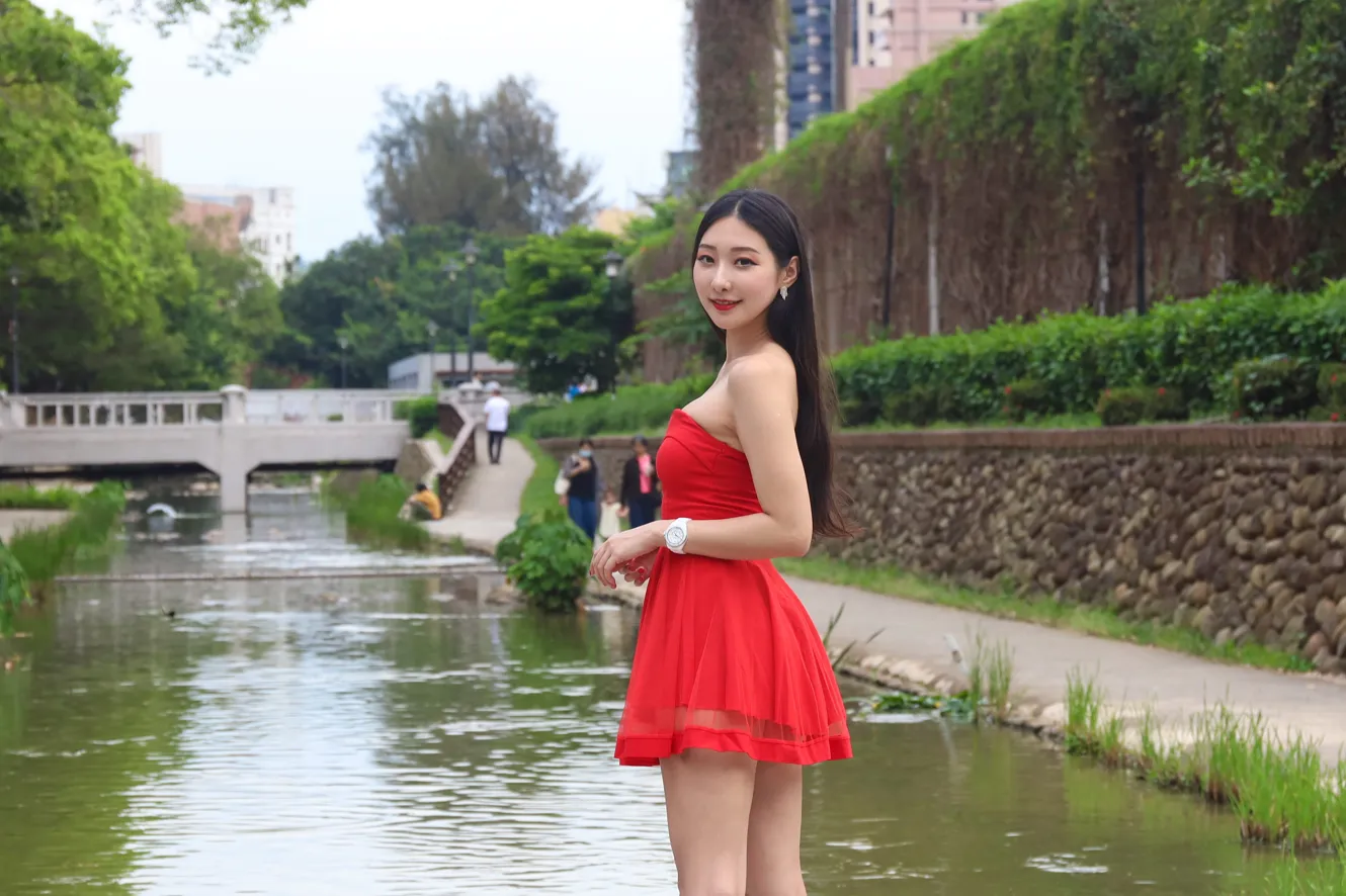 [Mzsock] NO.132 Wu Caijie’s small dress with high legs and beautiful legs street photography#[49P]-1