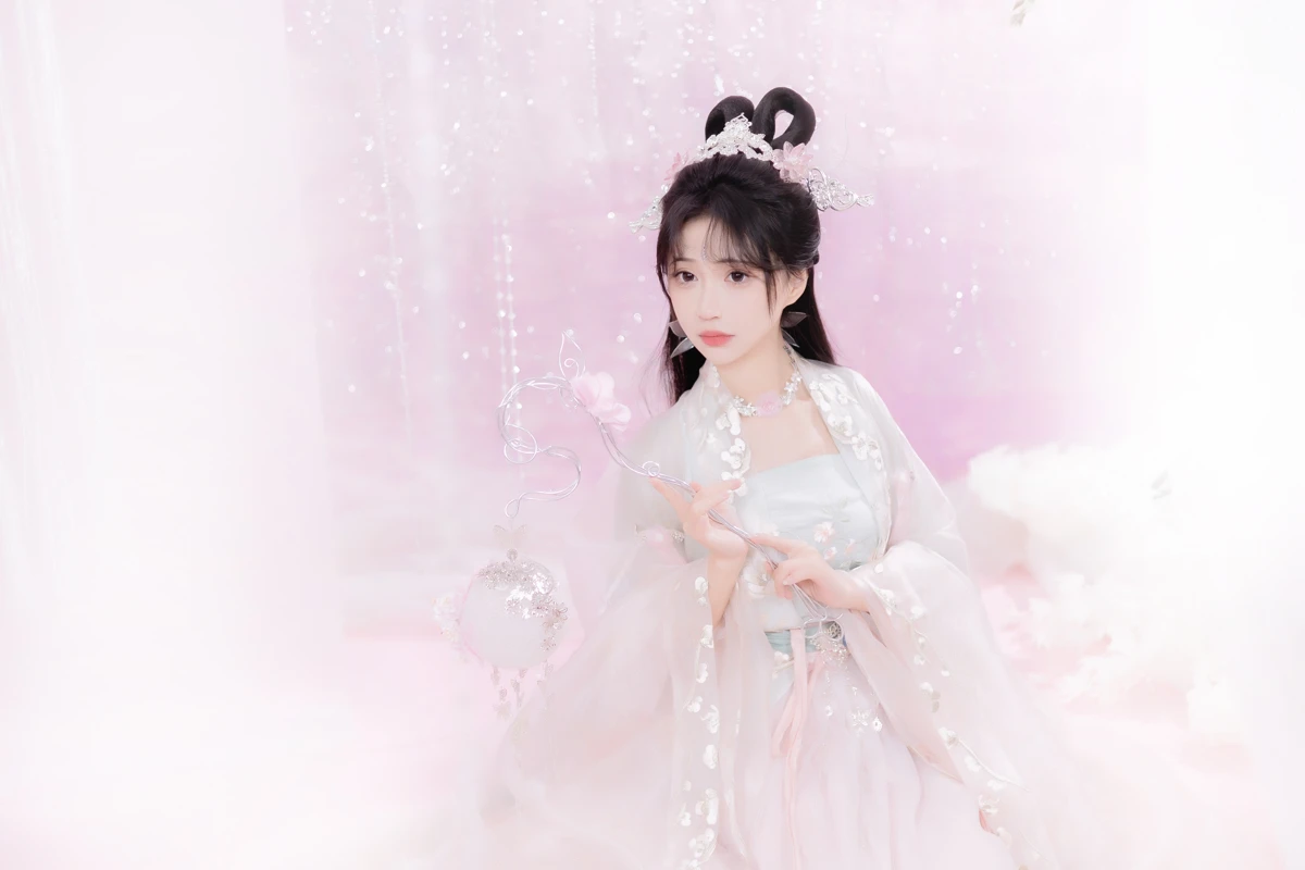 [YITUYU] 2023.02.06 Vol.2983 Stars and Moon Fall -Qiluosheng’s little Susu-#[28P]-5