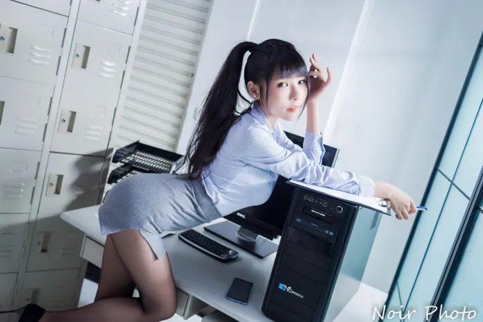 [Mzsock] NO.072 Yishuang OL black stockings high heels beautiful legs outdoor shooting street photography#[37P]-5