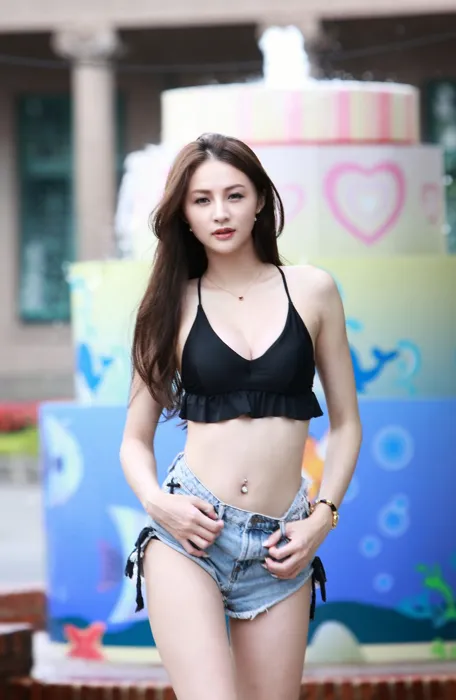 [Mzsock] NO.087 Lola belly-revealing denim shorts, high heels and beautiful legs, outdoor shot street photography#[106P]-4