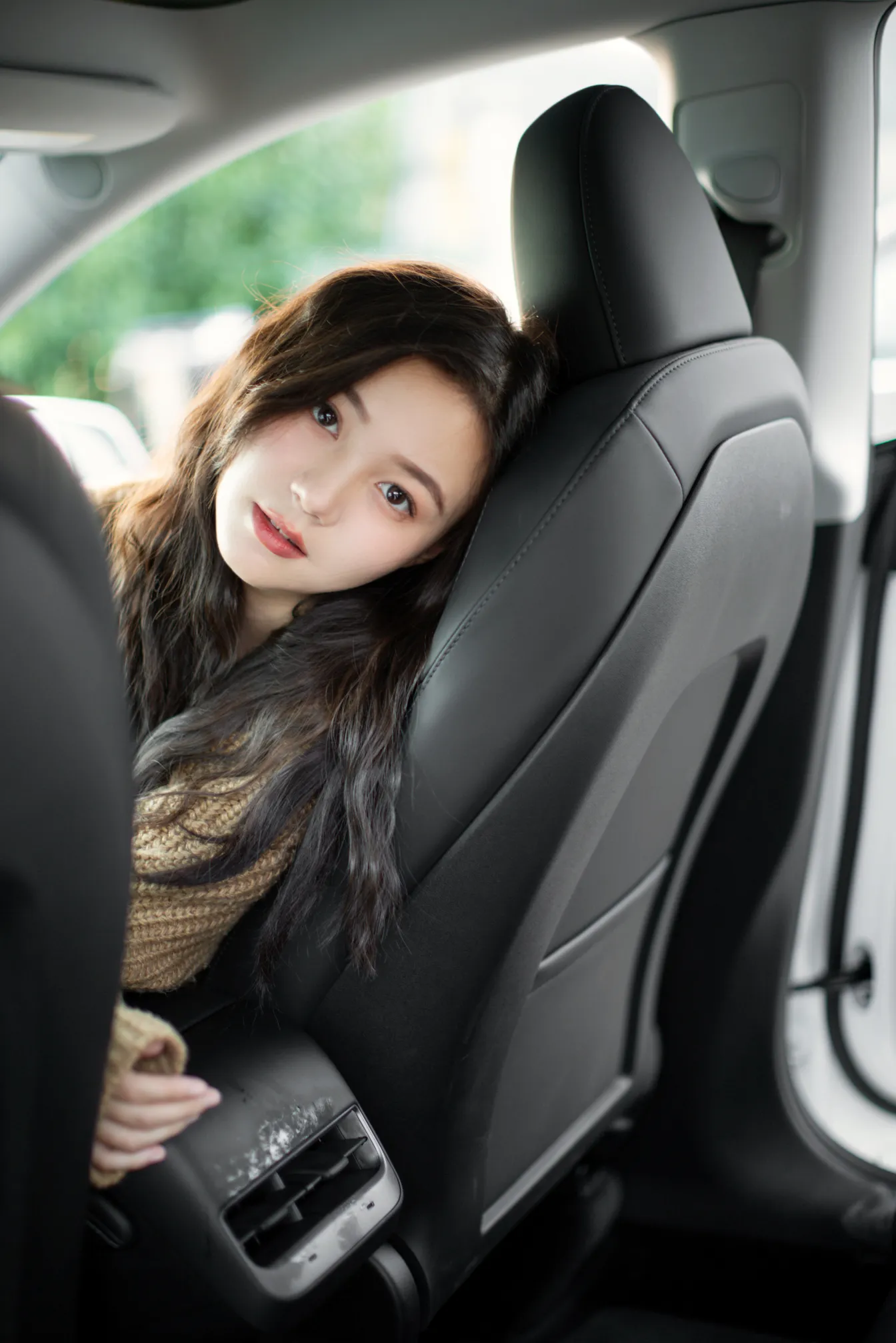 [YITUYU] 2022.12.03 Vol.2587 – Leave love in late autumn Xia Yun is a little koala#[22P]-1