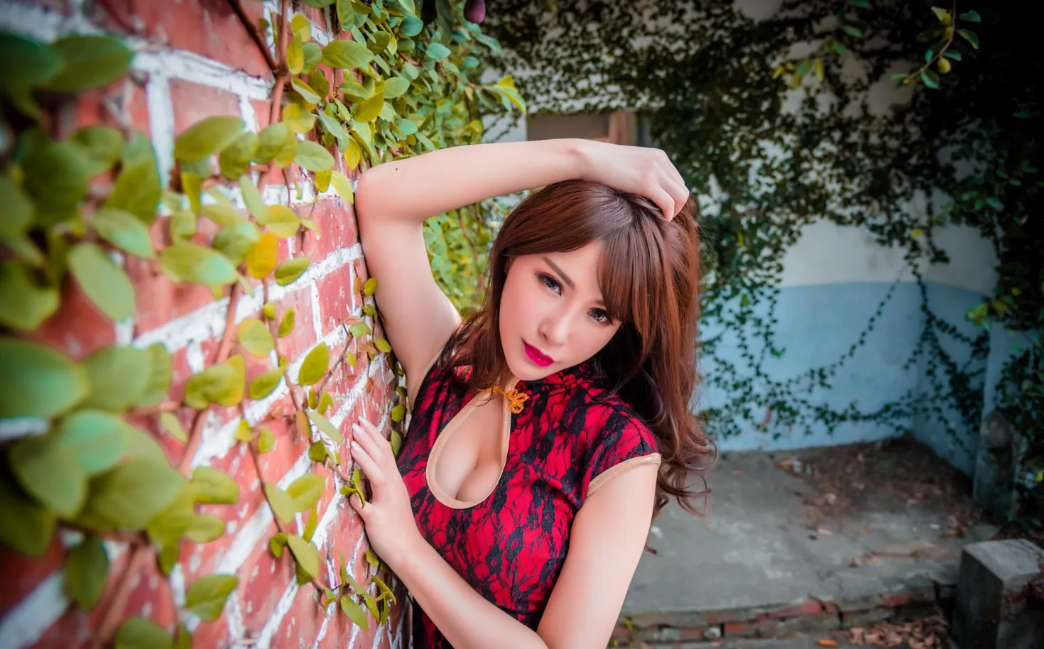[Mzsock] NO.177 Wu Yuqi Red Flower Short Cheongsam High Heels Beautiful Legs street photography#[105P]-6