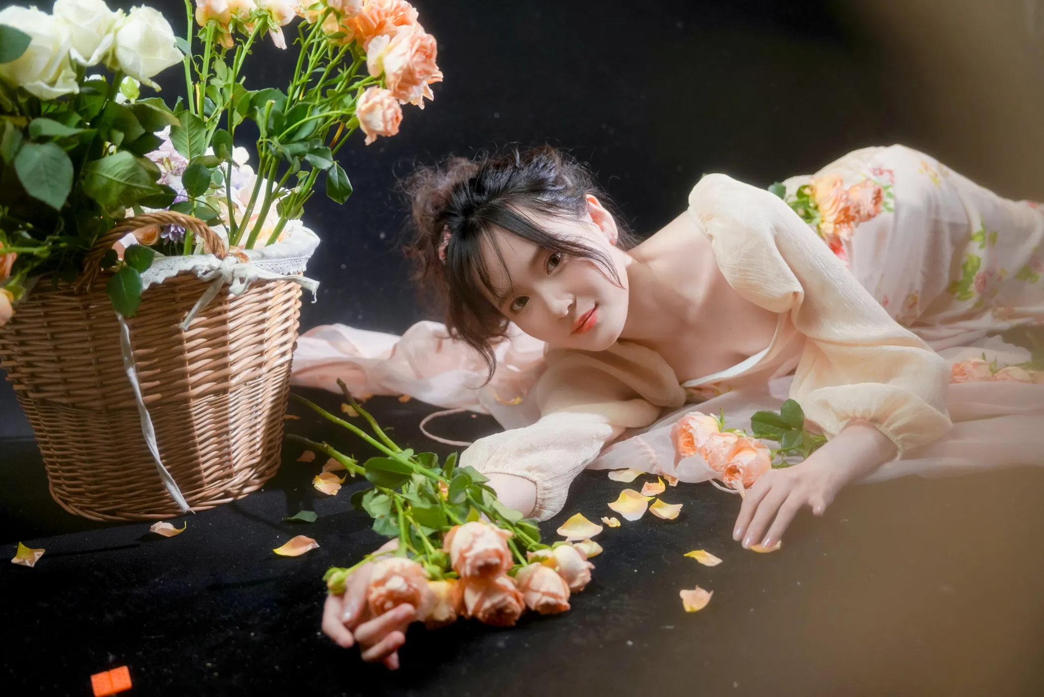 [YITUYU] 2022.12.06 Vol.2616 – Juliet three cats#[26P]-1