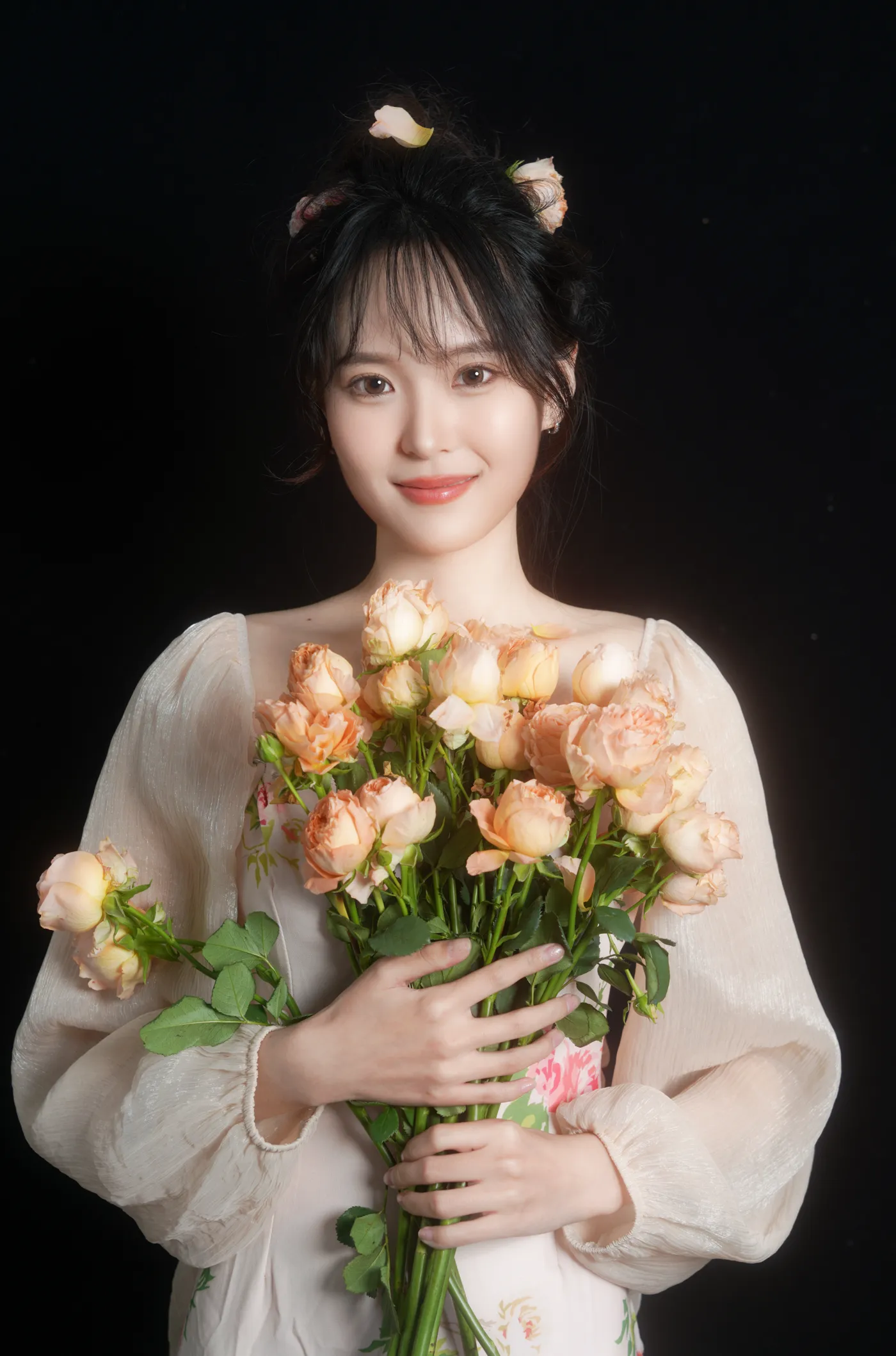 [YITUYU] 2022.12.06 Vol.2616 – Juliet three cats#[26P]-4