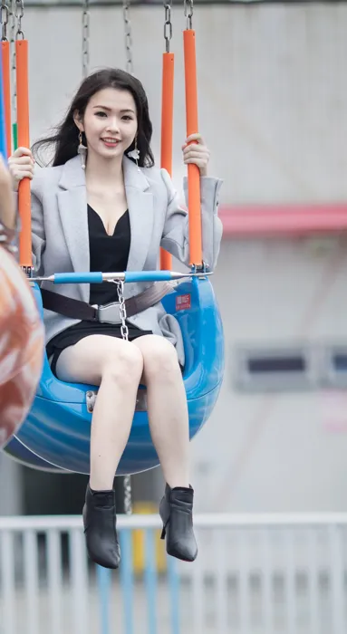 [Mzsock] NO.062 Yang Miling’s hip-covering skirt is more sexy street photography#[100P]-2