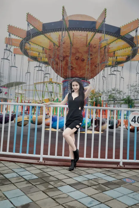 [Mzsock] NO.062 Yang Miling’s hip-covering skirt is more sexy street photography#[100P]-4