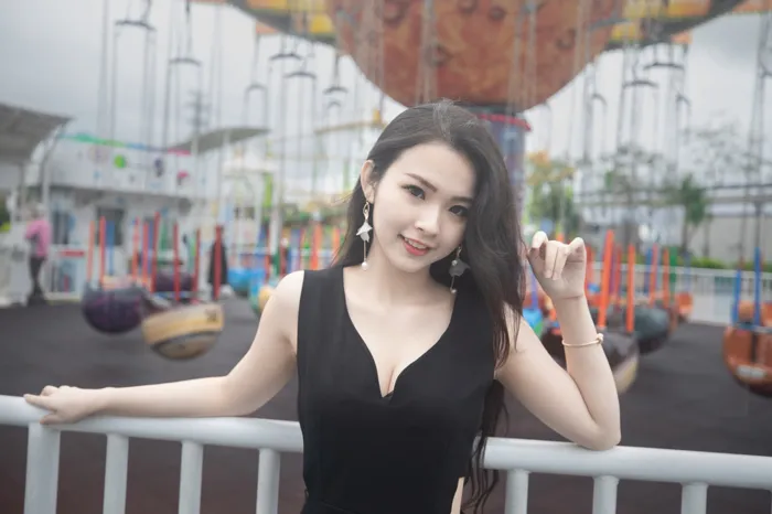[Mzsock] NO.062 Yang Miling’s hip-covering skirt is more sexy street photography#[100P]-5