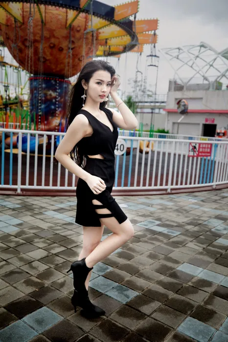 [Mzsock] NO.062 Yang Miling’s hip-covering skirt is more sexy street photography#[100P]-7