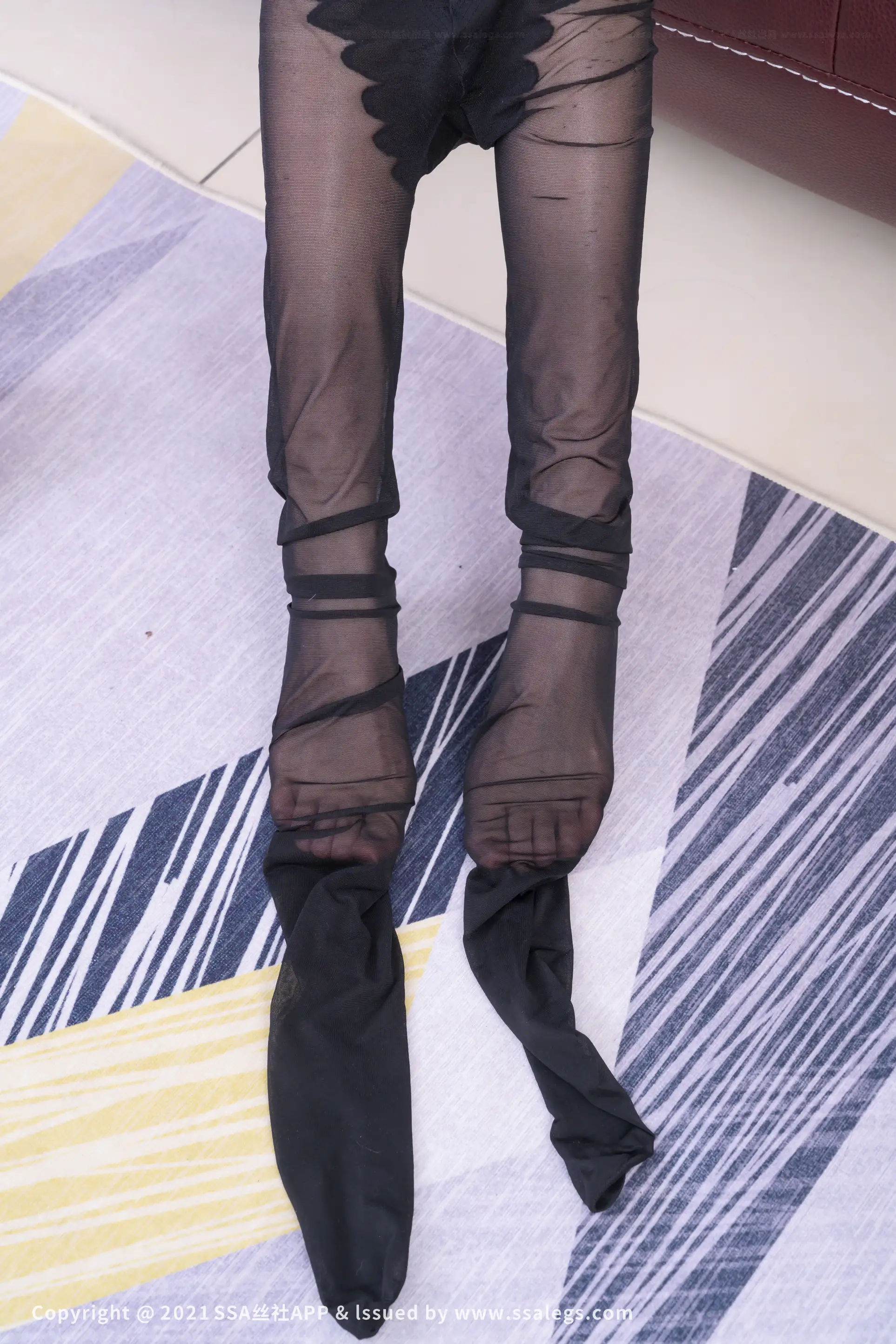 [Mzsock] NO.635 Photo of leg model Jingjing’s beautiful legs in black stockings (Part 2) silk club#[128P]-1