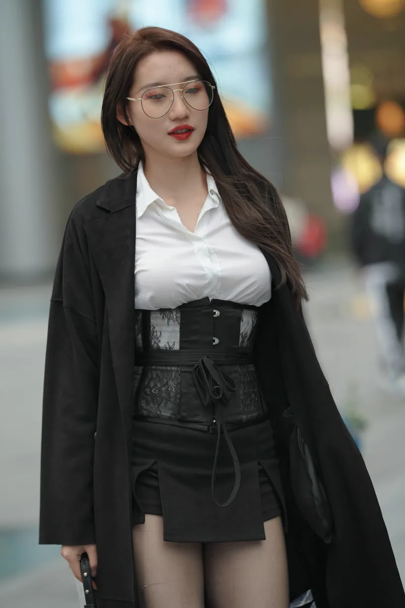 [Mzsock] NO.160 Long legs in black stockings street photography#[105P]-3