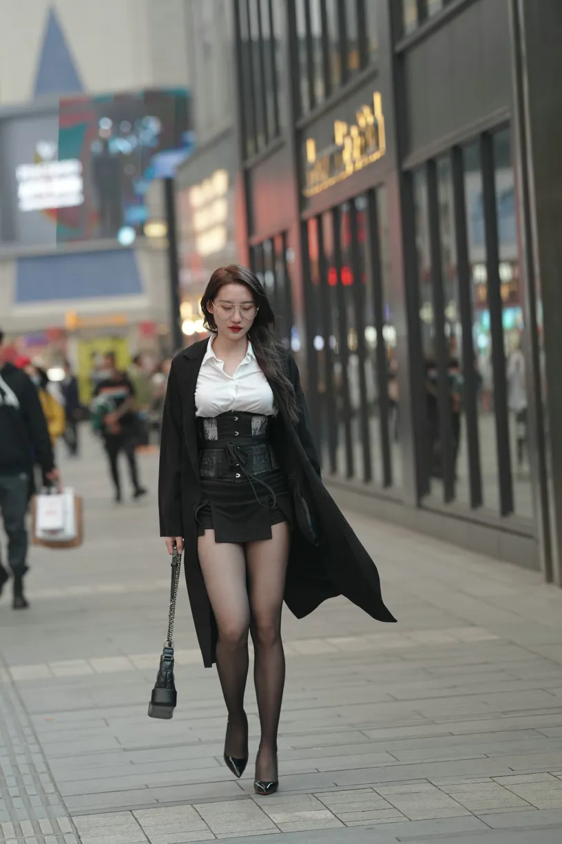 [Mzsock] NO.160 Long legs in black stockings street photography#[105P]-6