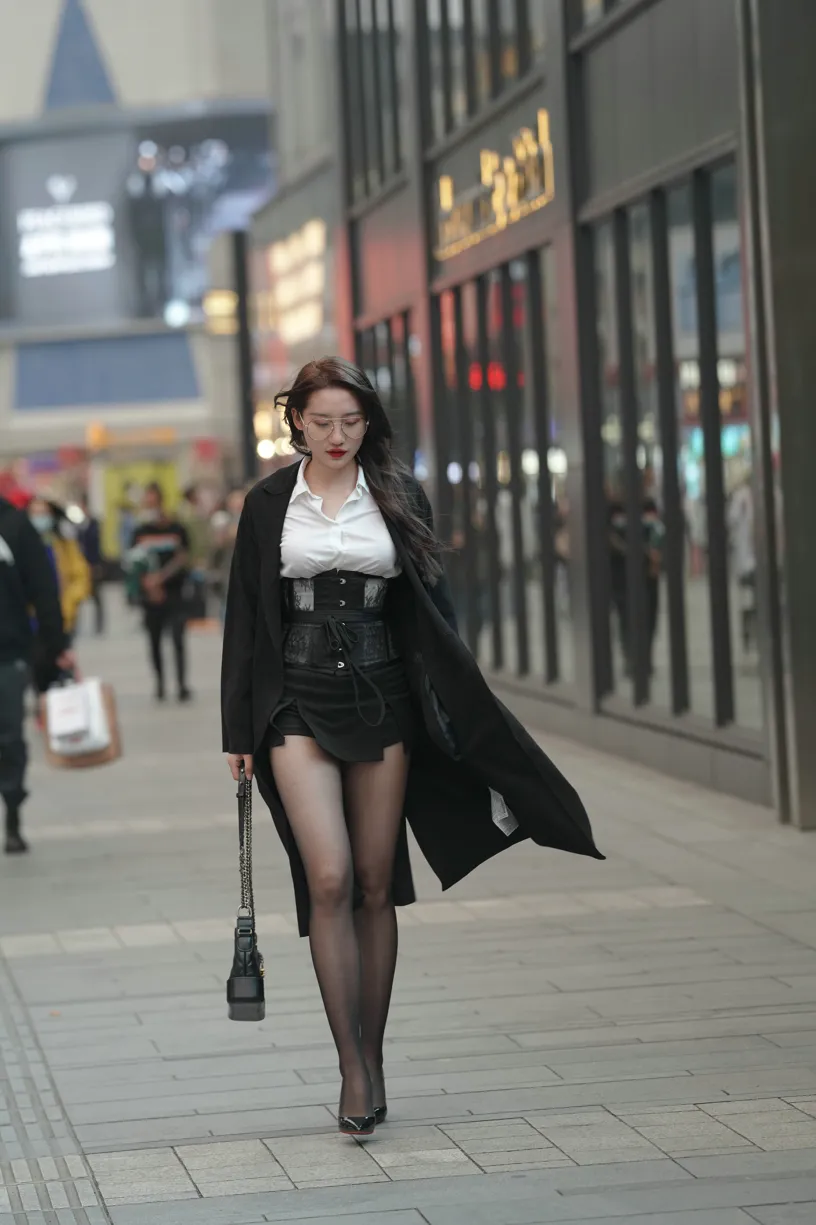 [Mzsock] NO.160 Long legs in black stockings street photography#[105P]-7