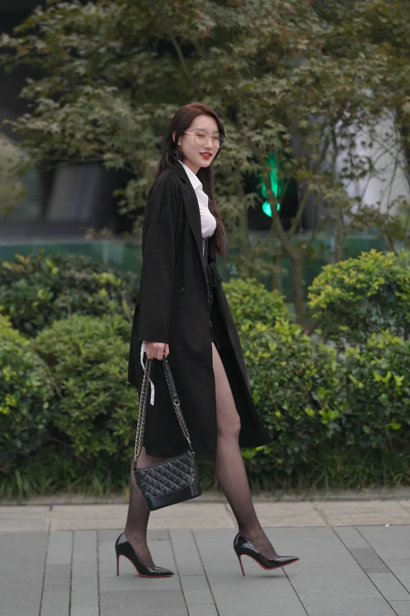 [Mzsock] NO.160 Long legs in black stockings street photography#[105P]-7