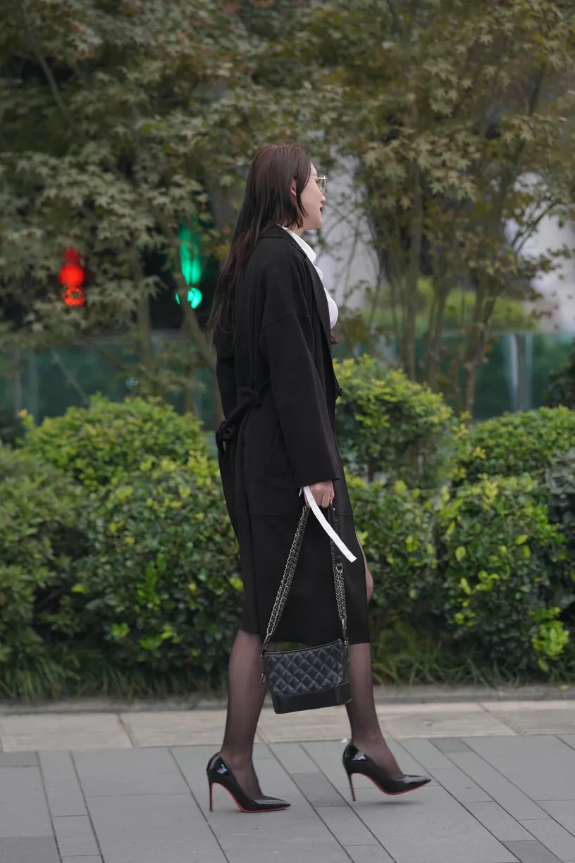 [Mzsock] NO.160 Long legs in black stockings street photography#[105P]-10