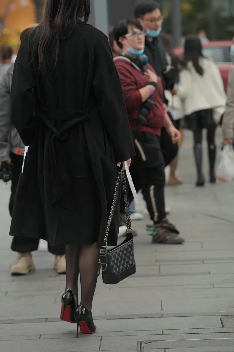 [Mzsock] NO.160 Long legs in black stockings street photography#[105P]-5