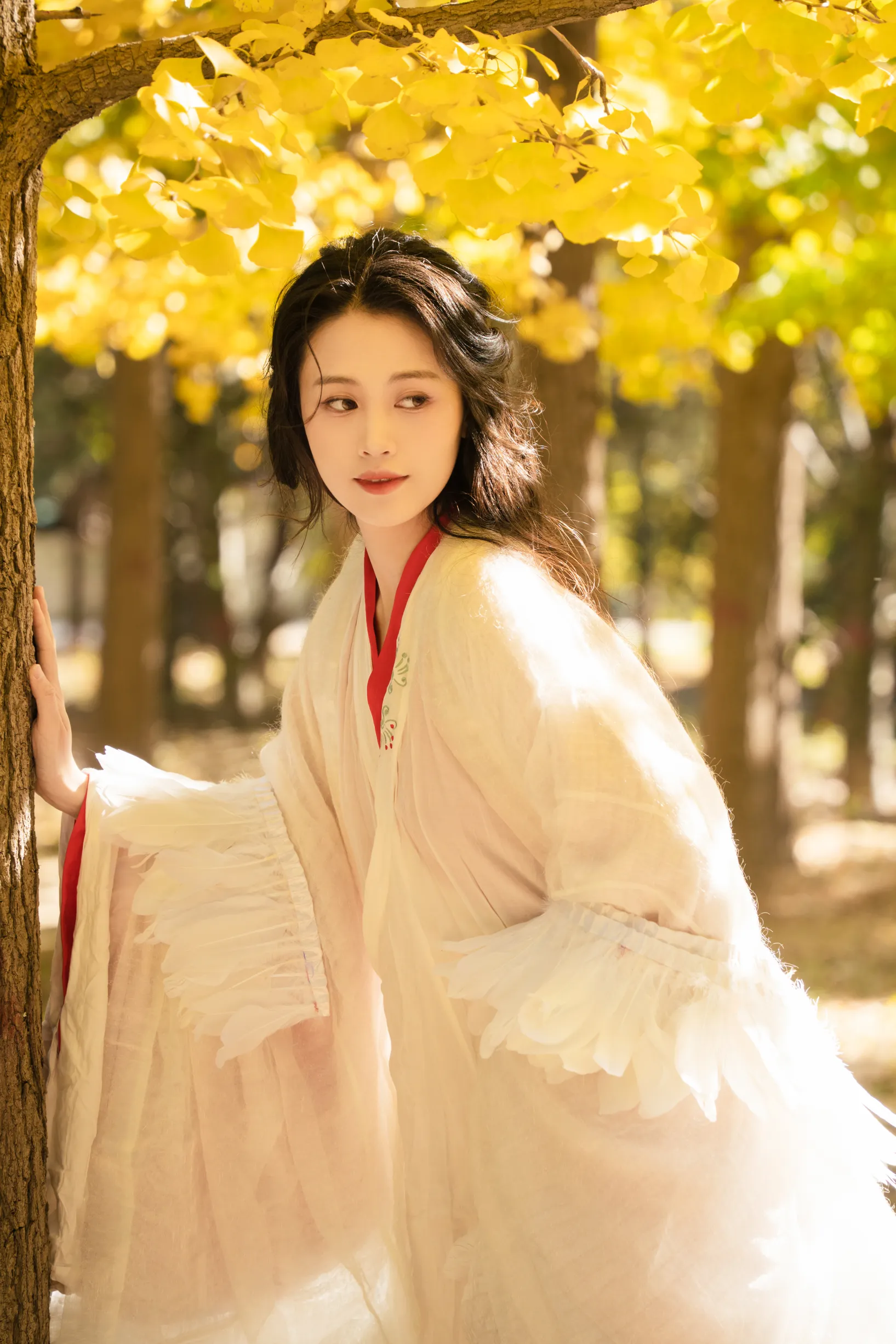 [YITUYU] 2022.11.30 Vol.2568 – Ginkgo Green Frost Goose#[26P]-3