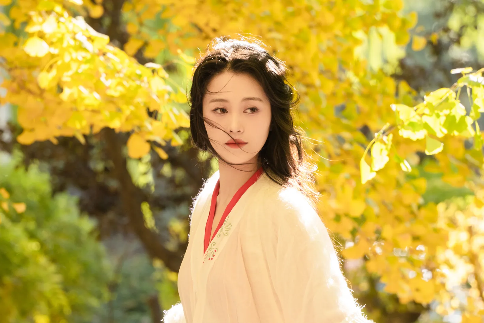 [YITUYU] 2022.11.30 Vol.2568 – Ginkgo Green Frost Goose#[26P]-9