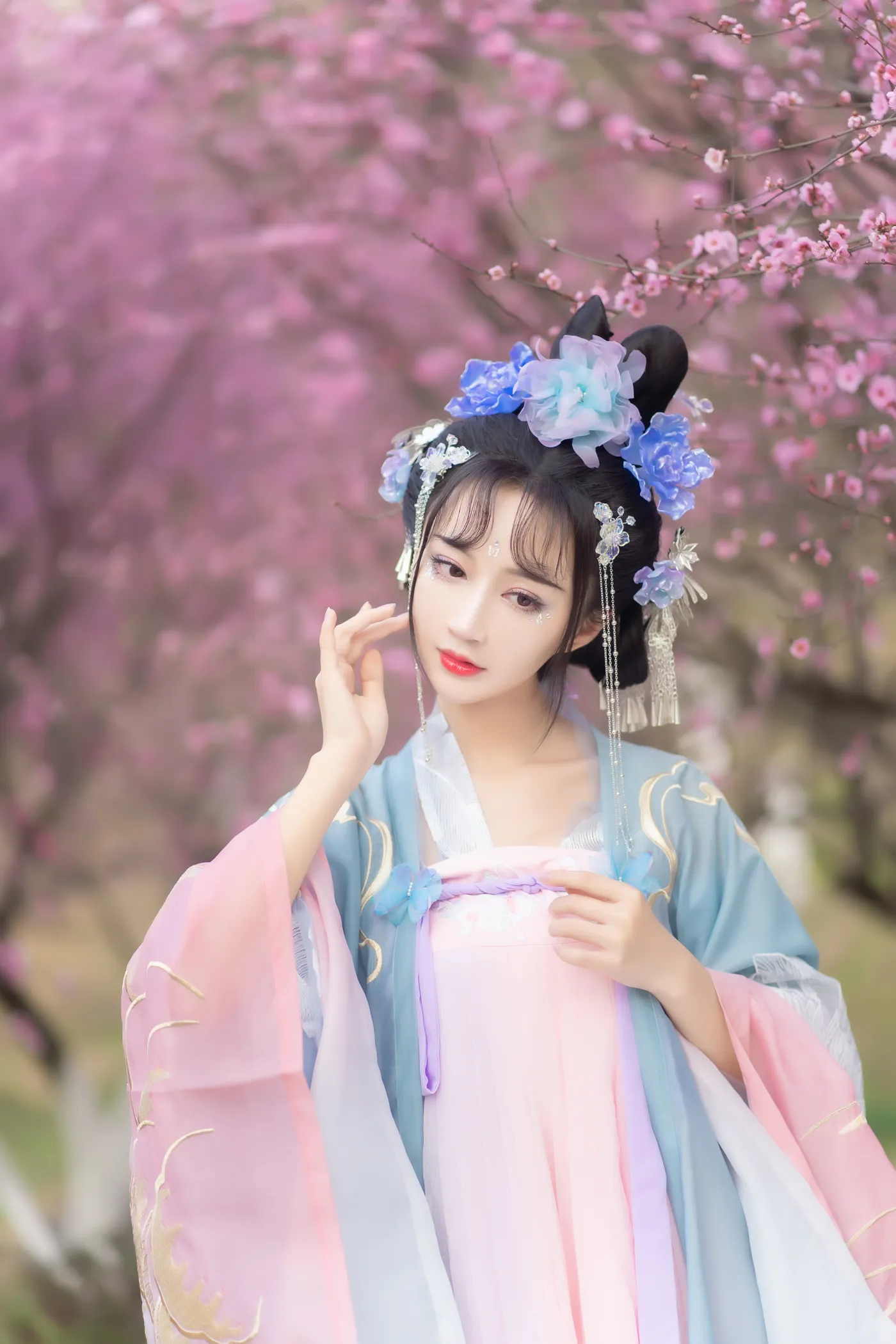 [YITUYU] 2022.11.28 Vol.2548 – Linglong -Qiluosheng’s little Susu-#[35P]-5