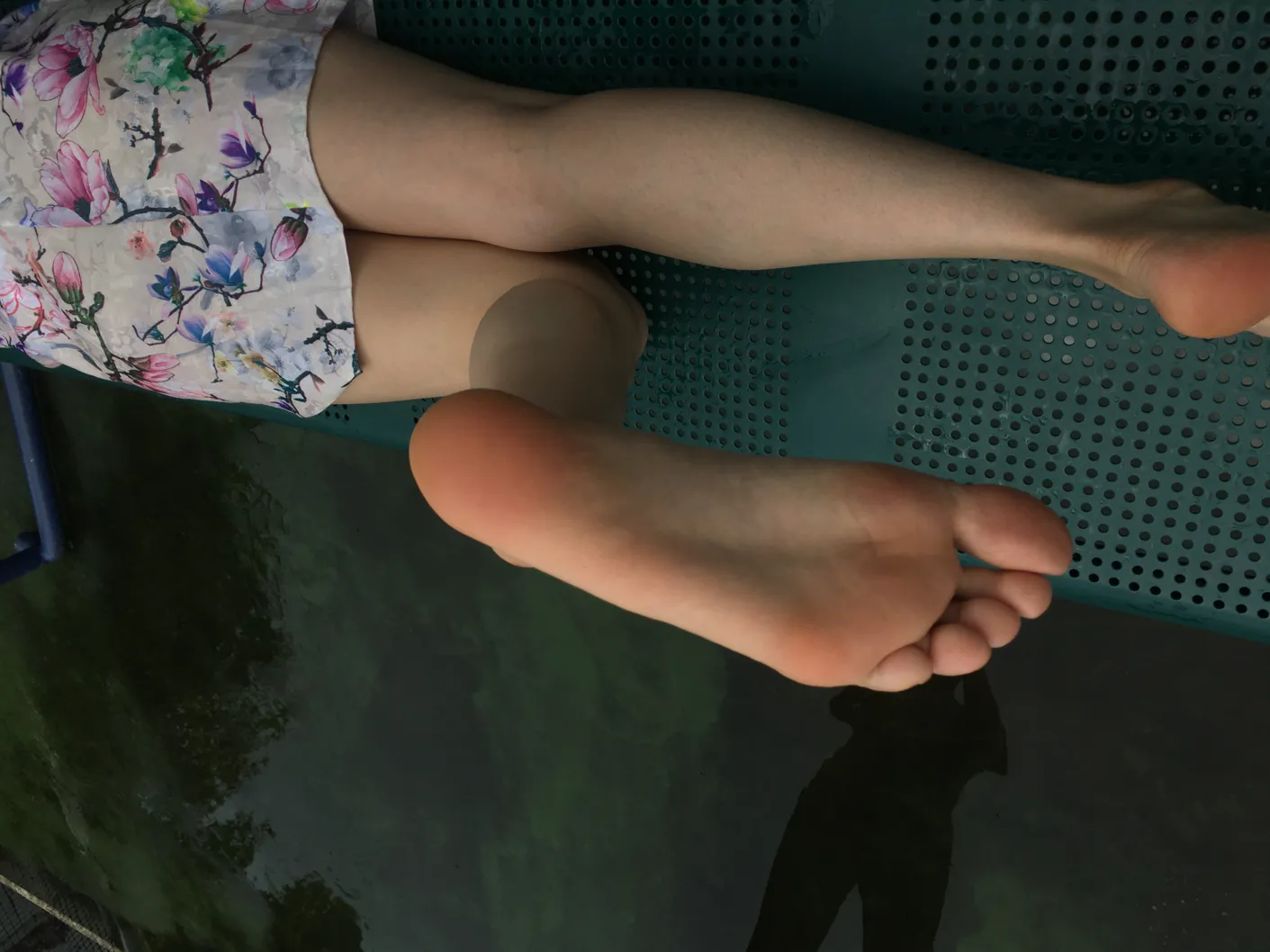 [Mzsock] NO.021 Andrologist Xiaoshi’s super tender feet and long legs tennis court photo street photography#[80P]-7