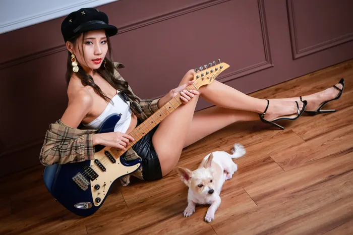 [Mzsock] NO.095 Long-legged beauty model Huang Yunfei, shorts, high heels, outdoor shot street photography#[79P]-7
