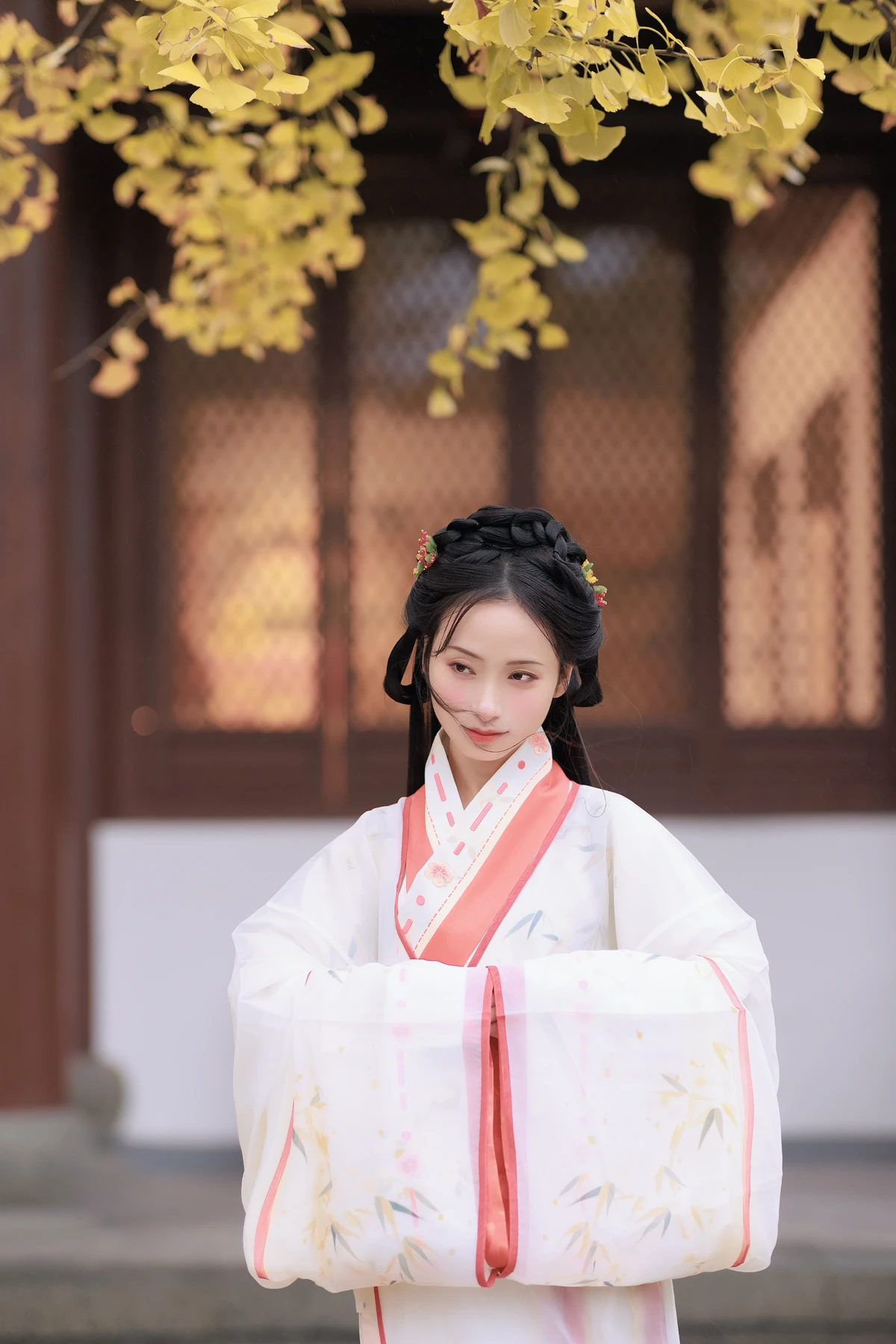 [YITUYU] 2023.01.10 Vol.2886 – Ginkgo in the Rain #[24P]-3