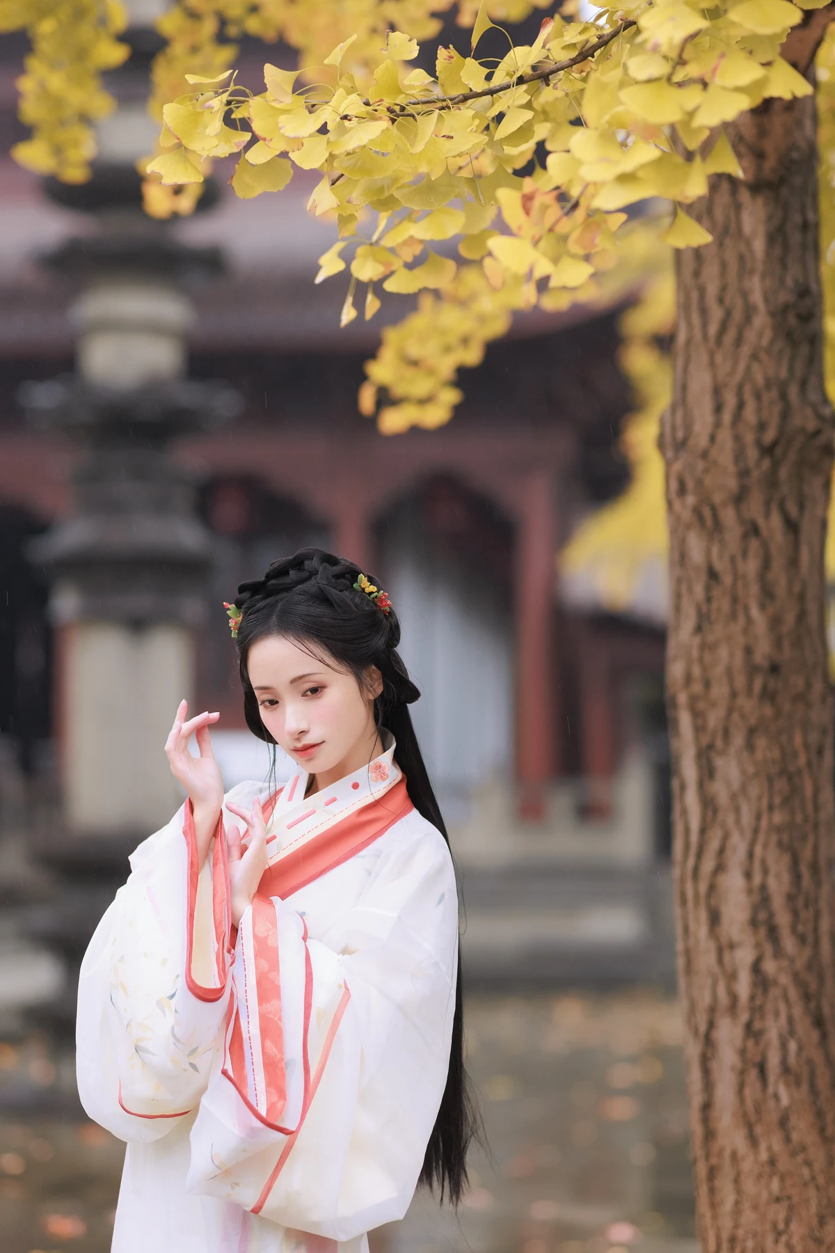 [YITUYU] 2023.01.10 Vol.2886 – Ginkgo in the Rain #[24P]-4