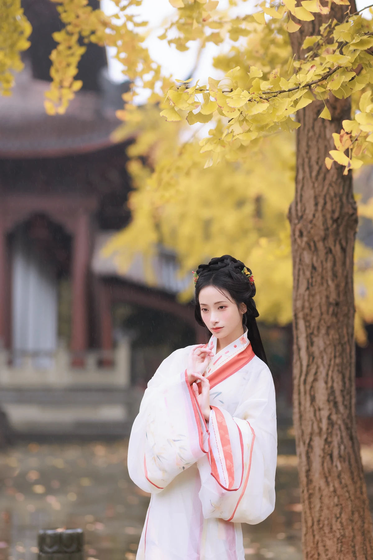 [YITUYU] 2023.01.10 Vol.2886 – Ginkgo in the Rain #[24P]-2