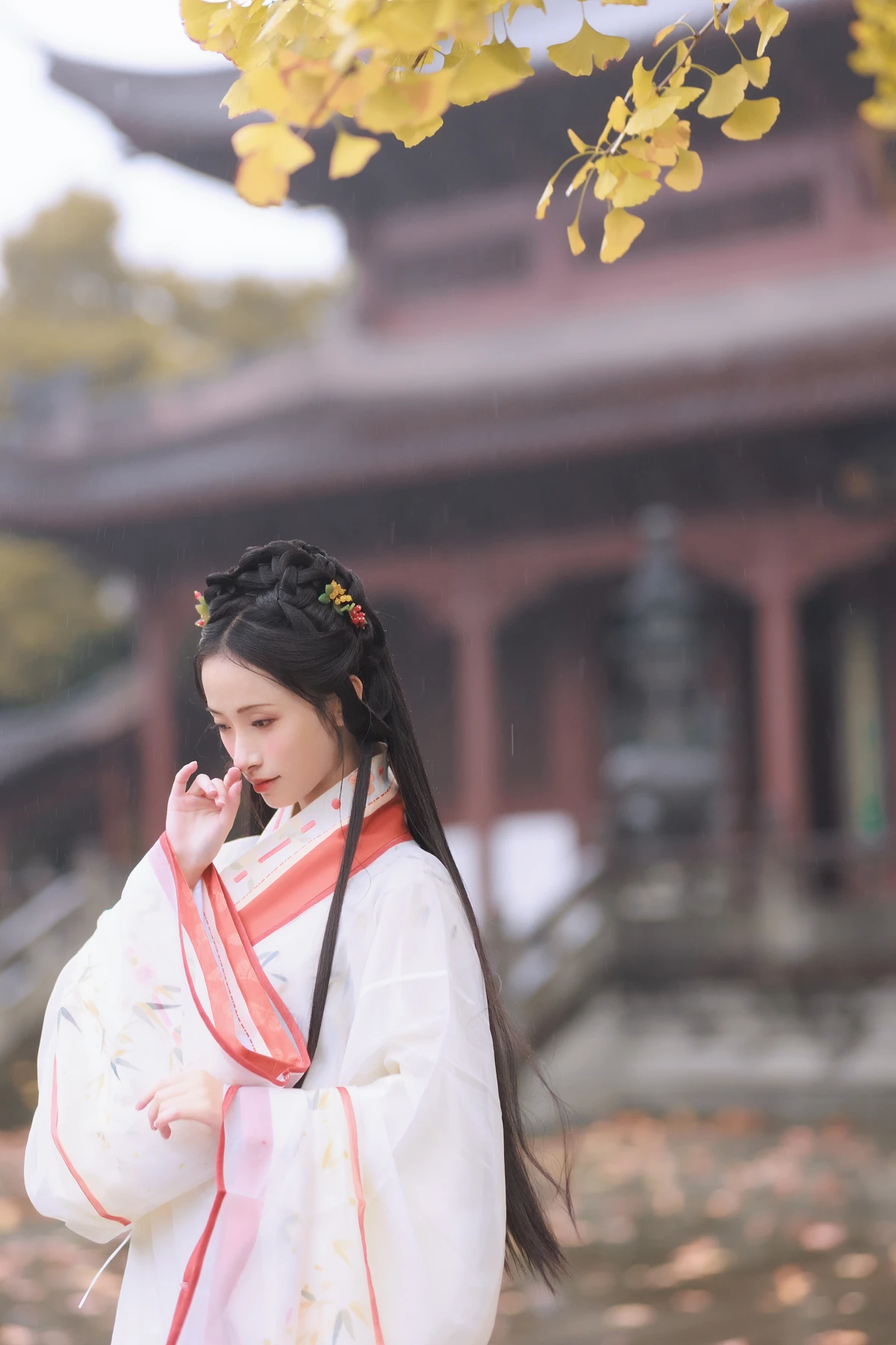 [YITUYU] 2023.01.10 Vol.2886 – Ginkgo in the Rain #[24P]-3