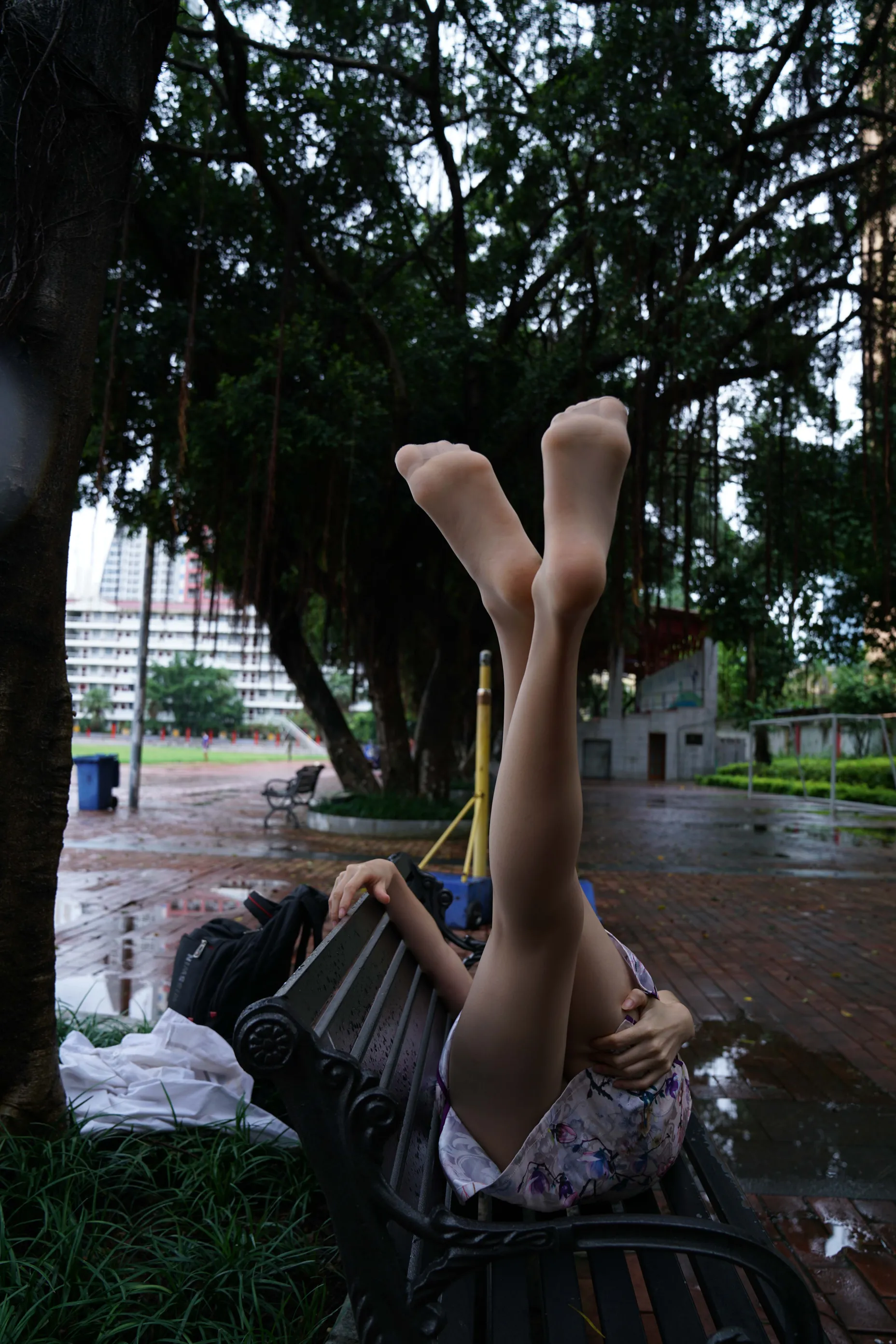 [Mzsock] NO.002 Xiaoshi, a male doctor, works part-time as a model with silky feet street photography#[94P]-4